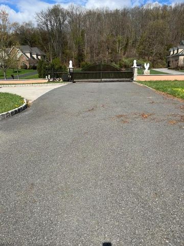 19 Violet Trl, Lafayette Twp., NJ 07848