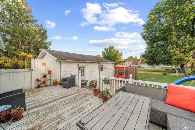 37261 ELLIS Street, New Boston, MI 48164
