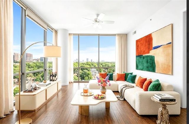 270 17Th St NW Unit 1001, Atlanta, GA 30363