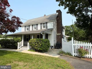 301 BROAD STREET, Milmay, NJ 08340