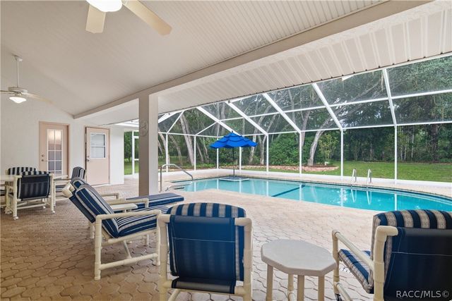 1610 E Westgate Lane, Hernando, FL 34442