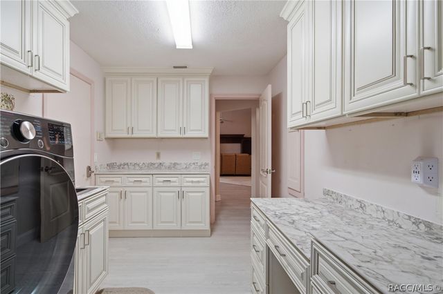 1610 E Westgate Lane, Hernando, FL 34442