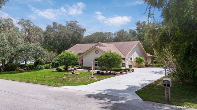 1610 E Westgate Lane, Hernando, FL 34442