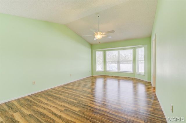 2143 Alexandria Row, O'fallon, MO 63368