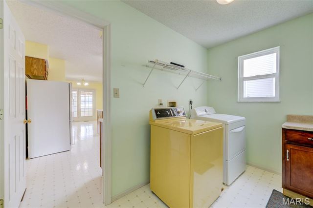 2143 Alexandria Row, O'fallon, MO 63368