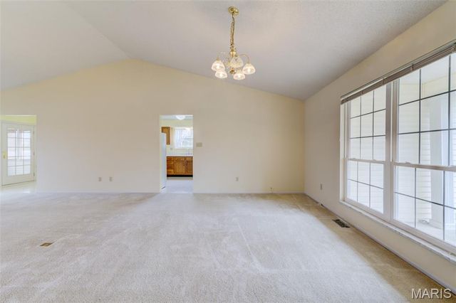 2143 Alexandria Row, O'fallon, MO 63368