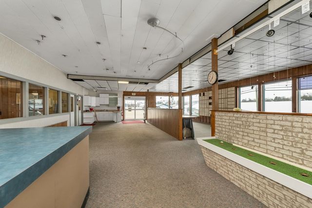 935 Union Avenue, Laconia, NH 03246