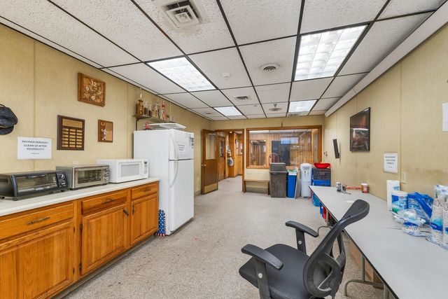 935 Union Avenue, Laconia, NH 03246