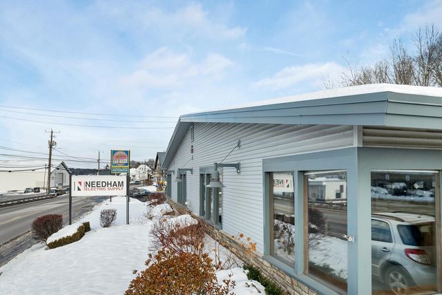 935 Union Avenue, Laconia, NH 03246