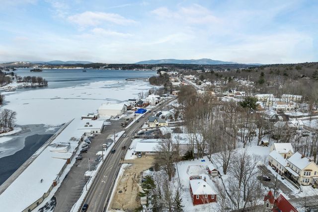 935 Union Avenue, Laconia, NH 03246