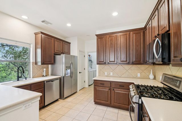 11400 W Parmer LN 25, Cedar Park, TX 78613