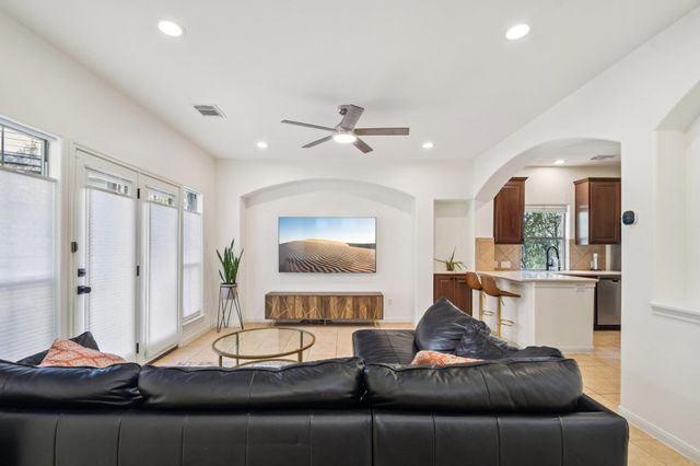 11400 W Parmer LN 25, Cedar Park, TX 78613