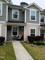 918 Green Street E107, Franklinton, NC 27525