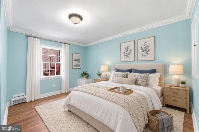 2405 S QUEEN ST, Arlington, VA 22202