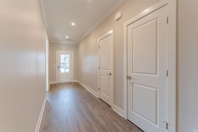 6986 Ironwood Circle, Newburgh, IN 47630