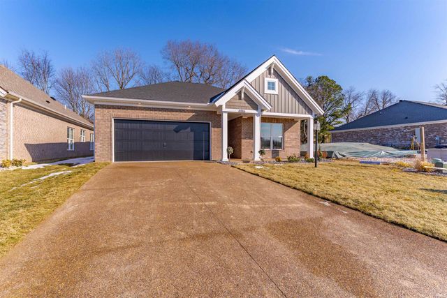 6986 Ironwood Circle, Newburgh, IN 47630