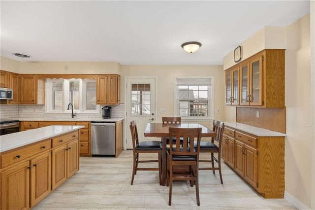 301 N 5th Street, Savannah, MO 64485