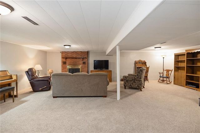 301 N 5th Street, Savannah, MO 64485