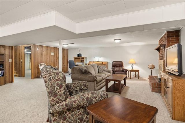 301 N 5th Street, Savannah, MO 64485