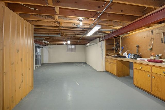 301 N 5th Street, Savannah, MO 64485