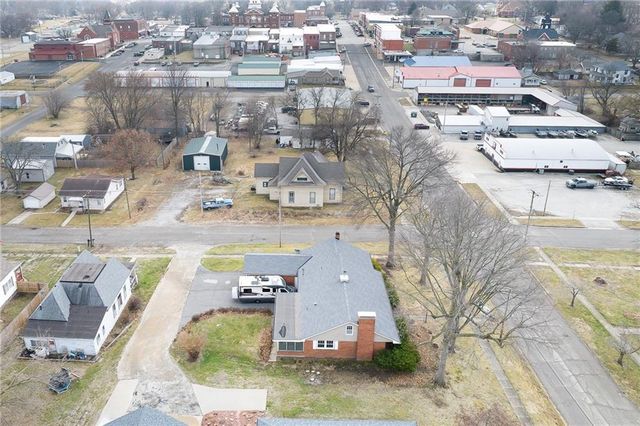 301 N 5th Street, Savannah, MO 64485