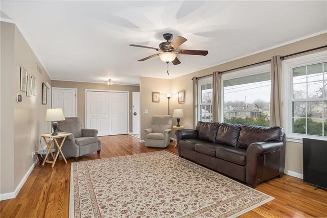 301 N 5th Street, Savannah, MO 64485