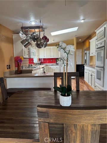 16 Magnolia, Anaheim, CA 92801