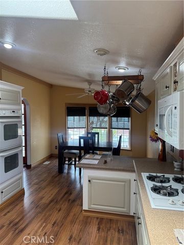 16 Magnolia, Anaheim, CA 92801