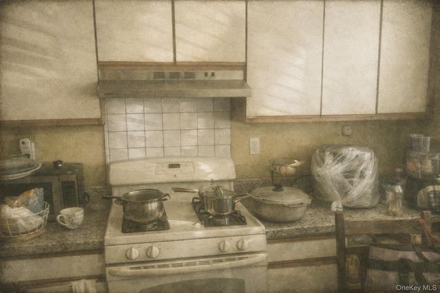 28 Hillside Avenue, West Haverstraw, NY 10993