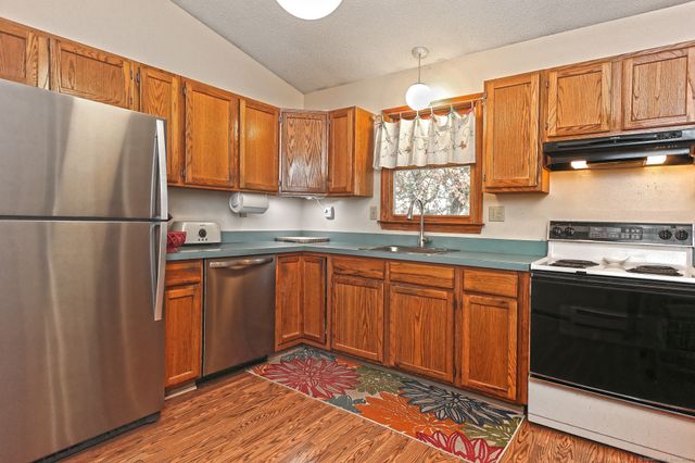 47 Peak Avenue, Milford, CT 06460