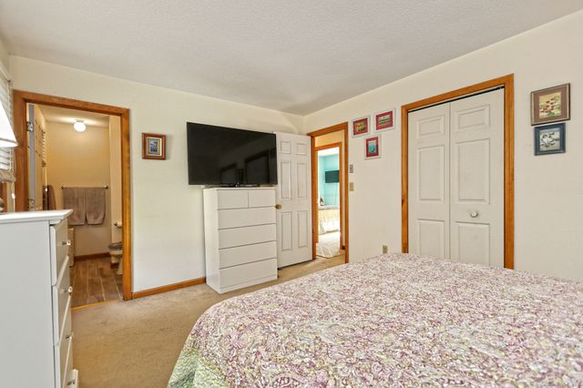 47 Peak Avenue, Milford, CT 06460