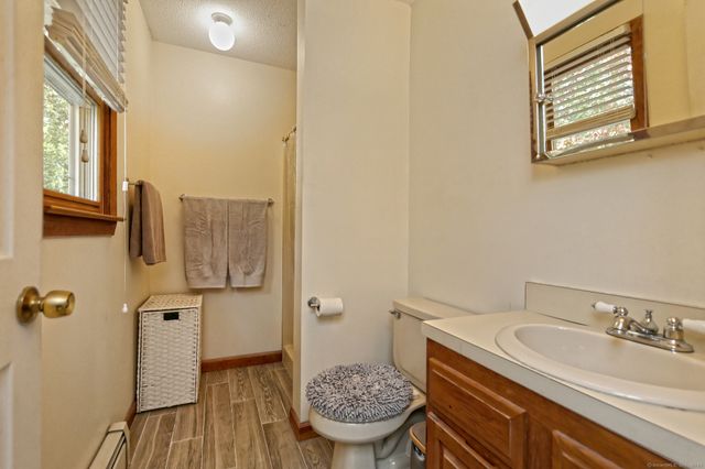 47 Peak Avenue, Milford, CT 06460