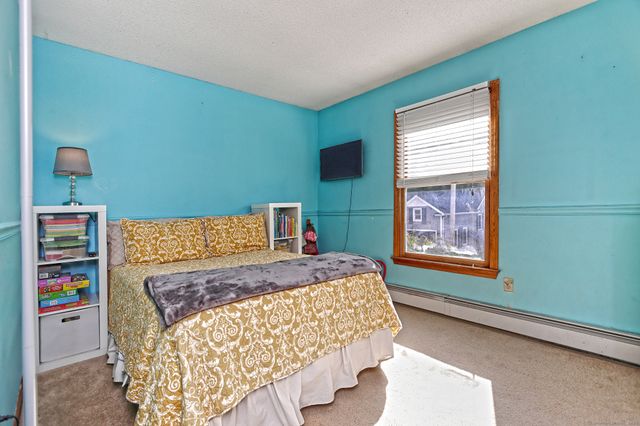 47 Peak Avenue, Milford, CT 06460