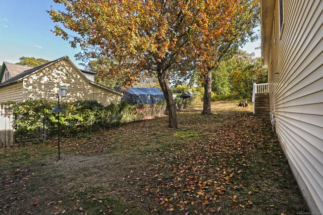 47 Peak Avenue, Milford, CT 06460