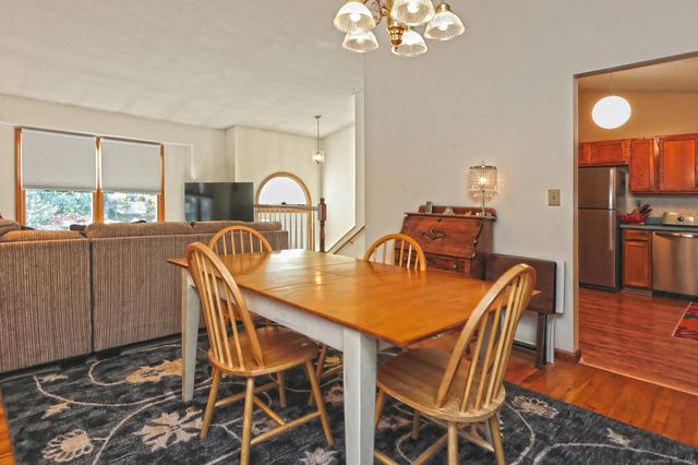 47 Peak Avenue, Milford, CT 06460