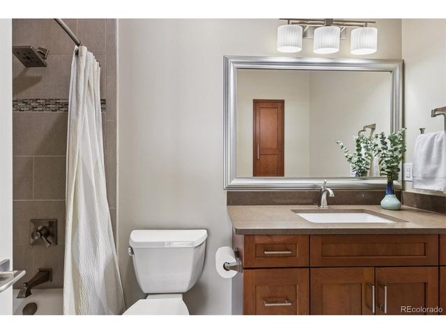 5041 Juniper St, Littleton, CO 80123