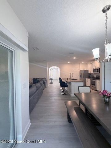 4400 Pagosa Springs Circle, Melbourne, FL 32901