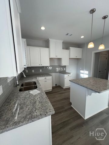 2A Oak Alley, Guyton, GA 31312