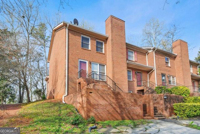 140 Davis Mill Court, Lawrenceville, GA 30044