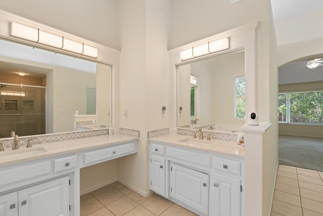 969 N White Tail Cir, Wichita, KS 67206