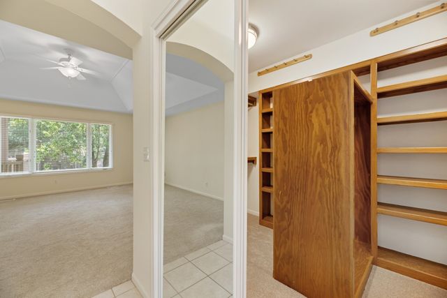 969 N White Tail Cir, Wichita, KS 67206