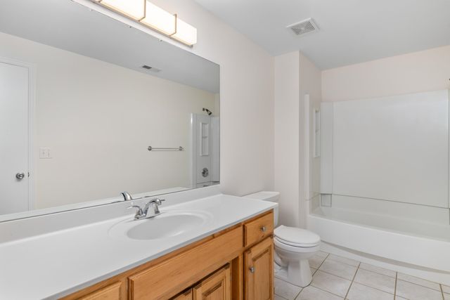 969 N White Tail Cir, Wichita, KS 67206