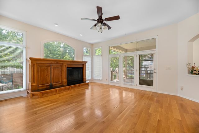 969 N White Tail Cir, Wichita, KS 67206
