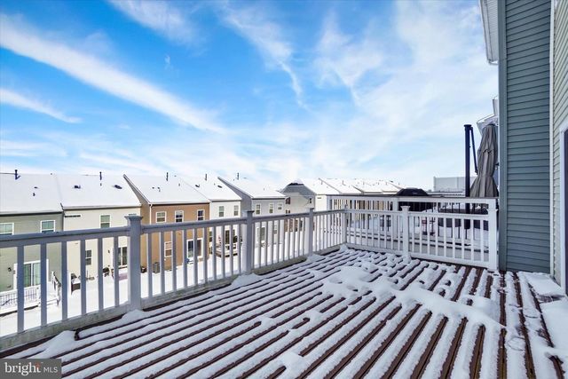 1154 ROSECROFT LN, York, PA 17403