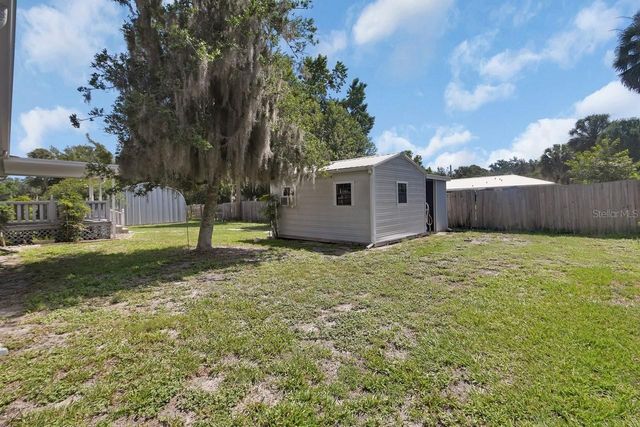 1637 HONTOON RD, Deland, FL 32720