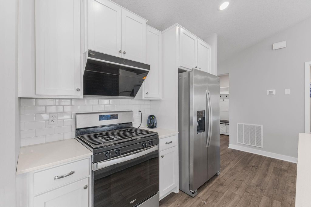 13104 National Street NE, Blaine, MN 55449 — photo 2