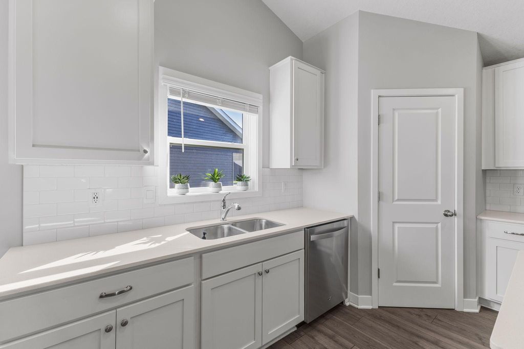 13104 National Street NE, Blaine, MN 55449 — photo 4
