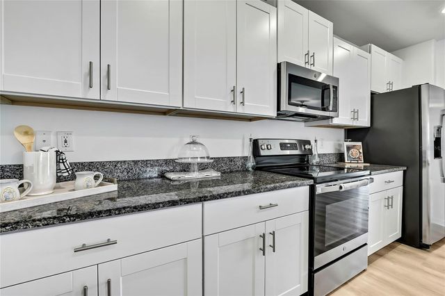 9937 AQUA MILES PATH, Wesley Chapel, FL 33545