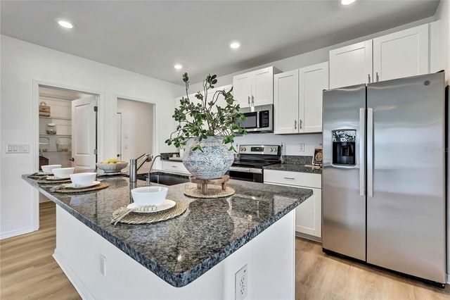 9937 AQUA MILES PATH, Wesley Chapel, FL 33545