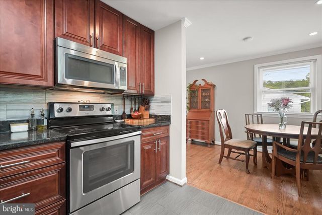 7403 LOCUST DR, Hanover, MD 21076